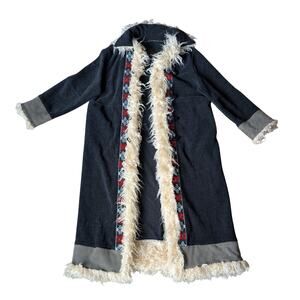 Fjäll Long Soft Medium-Weight Coat Adjustable Sleeve Toggle Buttons Side Pockets